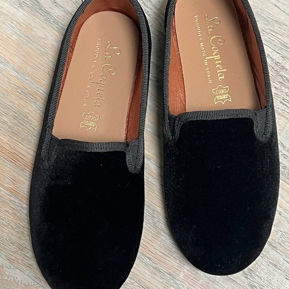 La Coqueta Boys/Girls Black Velvet Slippers Size 32 - Picture 6 of 8